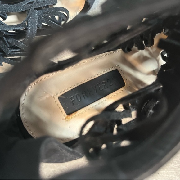 FOREVER 21 fringe stilettos size 7 - Picture 7 of 7